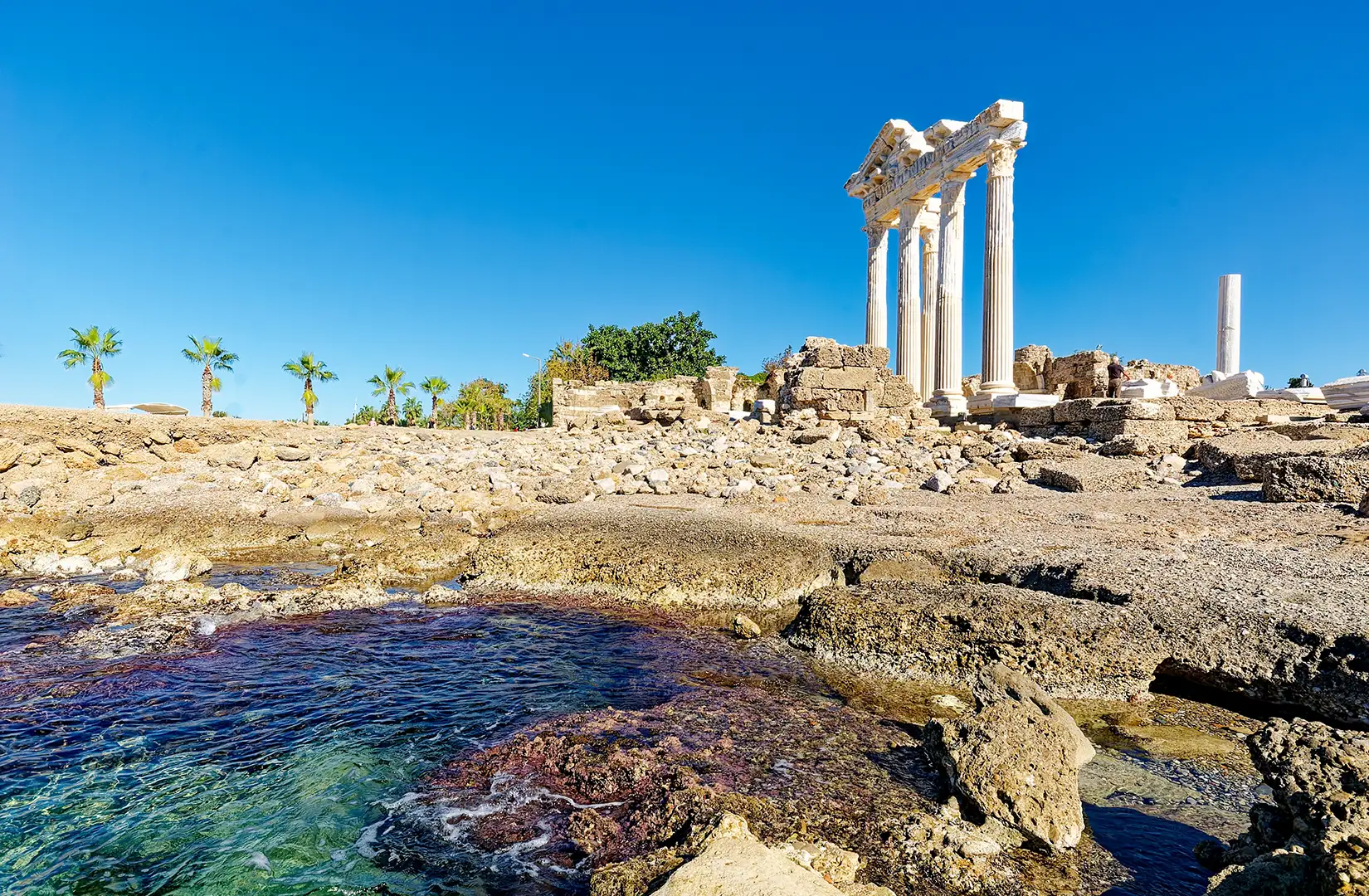 Der antike Apollo-Tempel in Side (Türkei)